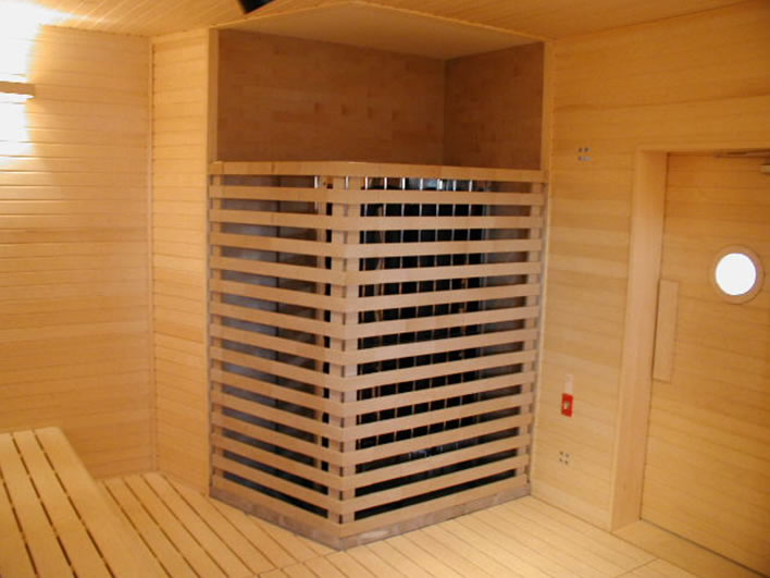サウナ室は高温の為、撥水性が高められる。